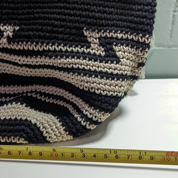 Shoulder bag from sak black and white - like new - Picture 10 of 13